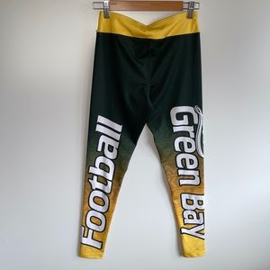 Xlusion Green Bay Packer‎ Leggings Size Small